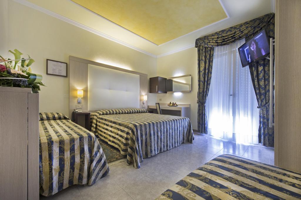 Hotel Hollywood***S Лидо-ди-Езоло Номер фото